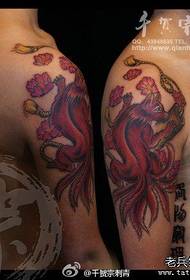 braccio tatuaggio classico classico volpe tradizionale a nove code 149794 - modello maschile tatuaggi super cool super dominanti con schiena piena di calamari