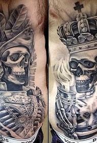 disegno del tatuaggio teschio re vita