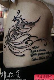 Fantastico e popolare modello di tatuaggio fenice totem in vita da ragazza