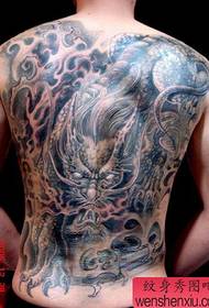 txiv neej nyiam puv rov qab unicorn tattoo qauv