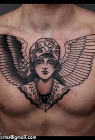 bellissimo disegno del tatuaggio angelo sul petto