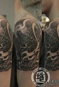 férfi kar klasszikus népszerű bátor csapatok tetoválás minta