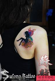 krása Rameno pouze krásné vypadající elfská křídla tetování