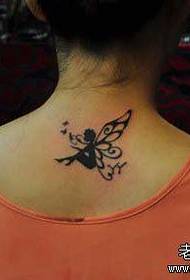 tjej hals söt totem fjäril älva tatuering mönster