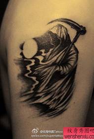 braço popular padrão preto e branco bonito tatuagem morte