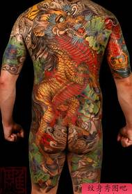 un modello di tatuaggio unicorno completo
