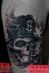 un bel tatuaggio da braccio