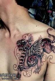 груди дракона дев'ять синів татуювання татуювання візерунок