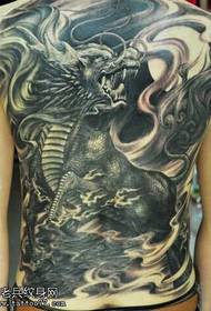 patró de tatuatge d’unicorn de cendra negra amb esquena completa