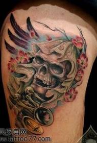 beautiful classic skull tattoo pattern