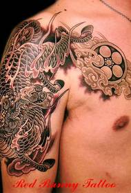 bel tatuaggio kylin adatto per uomo