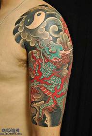 staroveký boh zviera jednorožec tetovanie vzor