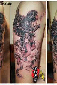 Slika za tetovažu: simpatični anđeo tattoo uzorak slika