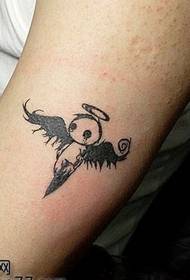 priljubljen vzorec tetovaže totem angel