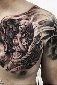 Polovica vzorca tatoo na polovici angela