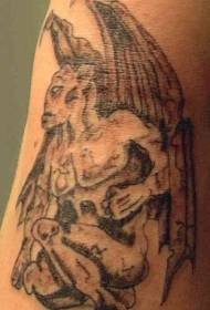 modello tatuaggio gargoyle nero