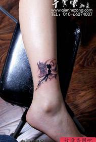 lány láb elf tetoválás minta