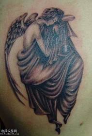 Fekete-fehér alvó angyal tetoválás minta