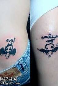 Soggiorno nero Simpatico tatuaggio angelo