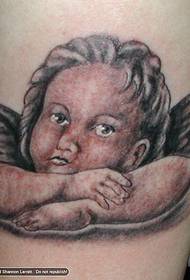 Ангел тату-суретінің үлгісі: қару-жарақ кішкентай періште кубидтік тату-сурет