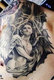 Узорак тетоваже грудног анђела
