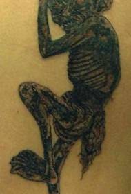Brzydki wzór tatuażu demona zombie