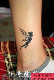 djevojka Poput uzorka tetovaže totem elf