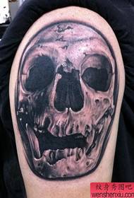 arm popular beautiful Europe and America Realistic skull tattoo pattern