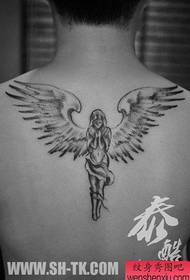 atgal populiarus klasikinis juodo ir balto angelo tatuiruotės modelis