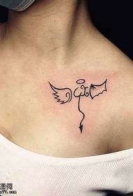 clavicle kakang'ono ka tattoo mndandanda