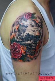 cool popular arm skull tattoo pattern