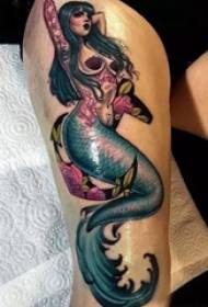 déi schéinste Kreatur Mermaid Tattoo Muster