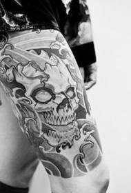 Patrón de tatuaje gótico de patrón de tatuaje gótico oscuro