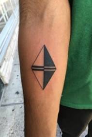 машки геометриски линии на раката Креативна дијамантска тетоважа слика