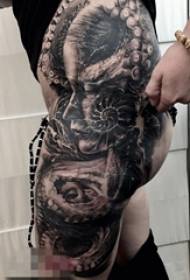 nigra skizo abstrakta personeco knabina portreto tatuaje ŝablono