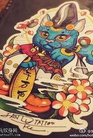 Pictiúr Lámhscríbhinne Dath Lucky Cat Tattoo