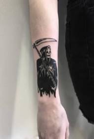 A group of oldschool black gray tattoo pattern works for pictures