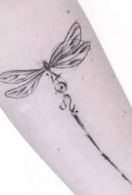 enkel svart och grå tatuering - liten färsk och enkel svart grå linje tatueringsmönster lämplig för män och kvinnor