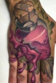 Tatuaggio stile pittura ad olio Modello molto artistico del tatuaggio stile pittura ad olio