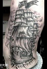 Cintura preta cinza navio tatuagem padrão