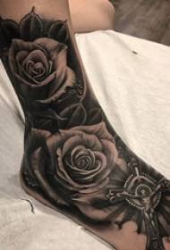 punto tatuaggio tatuaggi molte linee semplici punte del tatuaggio Suggerimenti modello di tatuaggio nero grigio