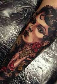 deux modèles de tatouage totem de vent européens et américains super cool