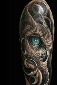 special realistic 3d color totem tattoo picture
