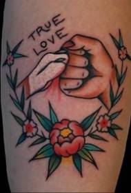 17 opere d'arte tatuaggio oldschool colorato in stile retrò