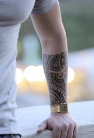 tattoo tattoo totem rupa-rupa Hideung tato sketsa tribal totem tato gambar domineering