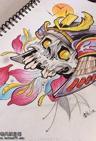 modello del manoscritto del tatuaggio del guerriero del fantasma di personalità di colore