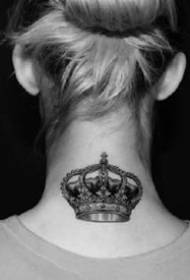 seti nyeusi ya tattoo ndogo safi taji inafanya kazi Picha