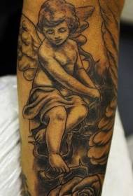 Rozes un mazā eņģeļa melnā tetovējuma raksts