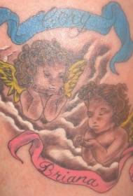 Du aukso sparneliai iš mažojo angelo tatuiruotės modelio