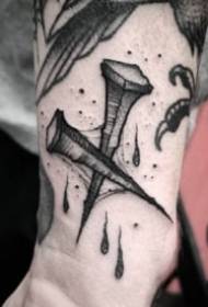 точка тетоважа тетоважа фигура 26 групни тамни систем Стил стинг згодне слике тетоваже